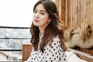 Song Hye Kyo kiện nhà tài trợ trang sức sau vụ từ chối hợp đồng quảng cáo bạc tỷ