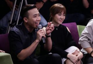 Trấn Thành nhắc nhở Hari nên "Kiềm hãm sự mê trai đẹp"