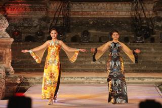 Lan Khuê, Lệ Hằng gợi cảm, đài các với áo dài Đức Hùng