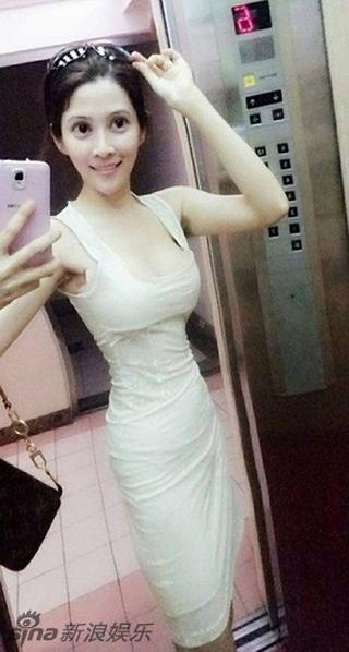 Bà mẹ trẻ bất ngờ nổi tiếng vì tự photoshop cơ thể đến biến dạng