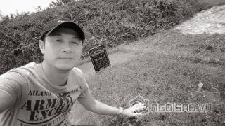 MC Anh Tuấn lên thăm mộ nhạc sĩ Trần Lập