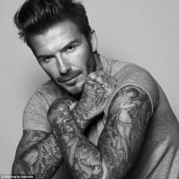 David Beckham lại khiến fan nữ  lao đao  vì quá đẹp trai