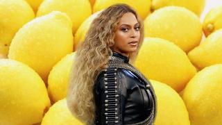 Ly nước chanh chua gắt của Beyonce