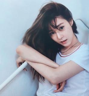 Tiffany (SNSD) thất bại trên bảng xếp hạng với ca khúc solo.