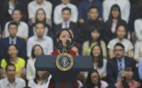 Thành tích của nữ MC Việt được Tổng thống Obama ký tặng  khủng  cỡ nào?