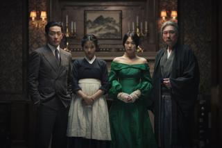 Phim đồng tính nữ “The Handmaiden” mới công chiếu đã gây bão phòng vé Hàn