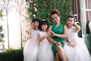 Thái Thùy Linh khoe  con anh con em con chúng ta 