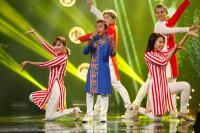 Gây “náo loạn” vì hát nhạc pop, Hồ Văn Cường thẳng tiến vào chung kết
