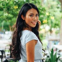 17 tuổi, nữ sinh tài năng này đã sáng lập hội thảo Mô phỏng Liên Hợp Quốc cho các bạn trẻ Việt Nam