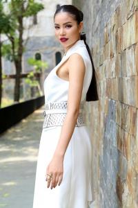 Hành trình khiến Phạm Hương  đánh mất  danh hiệu “Hoa hậu Quốc dân”