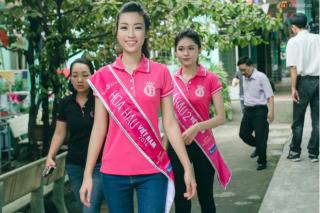 Không váy áo lộng lẫy, Hoa hậu Đỗ Mỹ Linh và 2 Á hậu vẫn xinh tươi khi đi từ thiện sau đăng quang