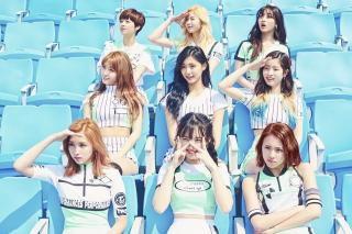 Kỷ lục bán album năm 2016 của idol nữ lại gọi tên Twice