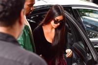 Kim Kardashian chi 100 nghìn USD để thuê 30 vệ sĩ