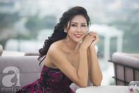 Nhan sắc Việt Nam thi Miss Grand International khoe vai trần quyến rũ