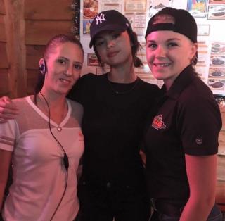 Selena Gomez lộ diện sau thời gian dài dưỡng bệnh