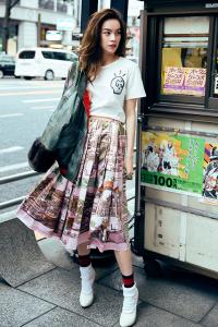 Street style trẻ trung của Hồ Ngọc Hà trên phố Tokyo