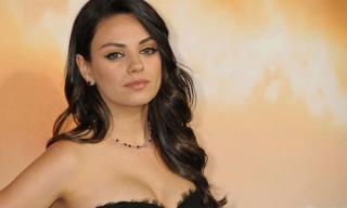 Mila Kunis:  Tôi từng bị ép chụp ảnh bán khỏa thân 