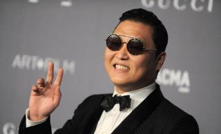 Psy lẩn tránh sau cáo buộc liên quan đến bê bối tổng thống?