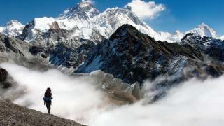 Có vẻ như chiều cao của đỉnh Everest đã đột ngột thay đổi