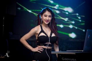 DJ Oxy bị chảy máu mũi nhiều ngày khi lưu diễn tại Canada