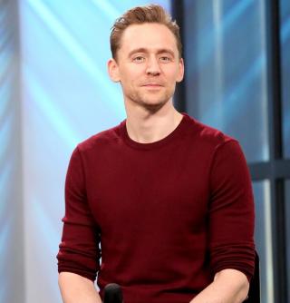 Câu trả lời của Tom Hiddleston khi được hỏi:  Có hối hận khi yêu Taylor Swift? 