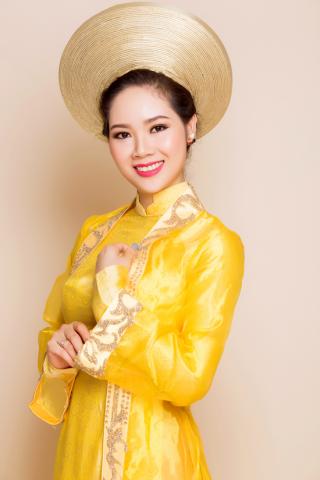 Hoa hậu Mai Phương mặn mà sau 15 năm đăng quang