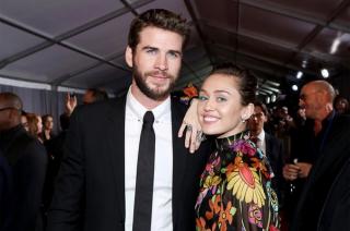 Miley Cyrus và Liam Hemsworth đã làm đám cưới bí mật từ 6 tháng trước?