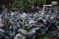 Không ai đến nhận, ô tô tiền tỷ và hàng ngàn xe máy phơi mưa nắng nhiều năm tại bãi xe vi phạm ở Hà Nội