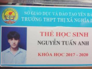 Những “soái ca ảnh thẻ” khiến cư dân mạng săn lùng trong năm 2017