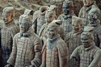 Bí ẩn số vũ khí kỳ lạ bên trong lăng mộ Tần Thủy Hoàng - ngàn năm vẫn sắc bén