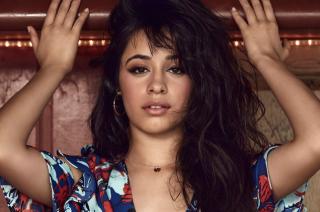 Thừa thắng xông lên, album đầu tay của Camila Cabello thống trị Billboard 200