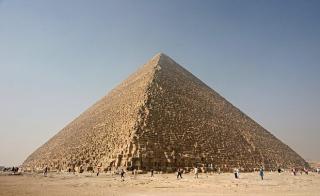 Nhờ vật lý, ta đã biết cách người Ai Cập cổ đại xây kim tự tháp Giza - kỳ quan thế giới như thế nào