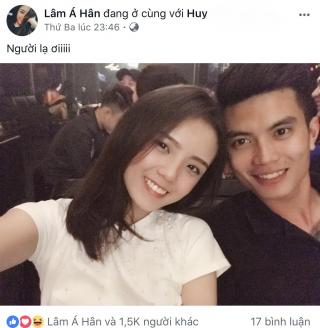 Đăng ảnh với trai lạ và nhiệt tình  like  hết lời chúc phúc, Lâm Á Hân vẫn khăng khăng cả 2 là bạn