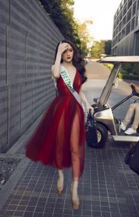 Hương Giang đầy năng lượng tại cuộc thi Hoa hậu Chuyển giới Quốc tế