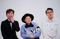 MC mới của  Weekly Idol  tuyên bố:  Nếu chương trình vượt mốc 3% rating, tôi sẽ cạo đầu 