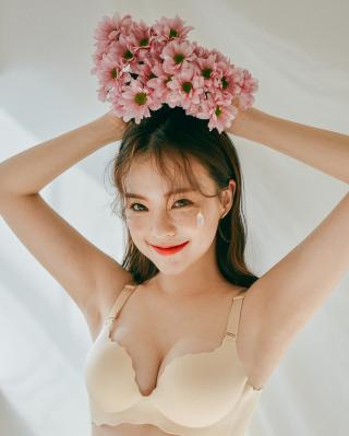 Vừa sexy lại vừa ngọt ngào, nàng mẫu nội y chỉ cao 1m60 này đang là thần tượng của rất nhiều bạn trẻ Hàn Quốc
