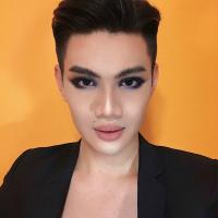 Đào Bá Lộc lại tung layout make up  ảo diệu , chứng tỏ trình độ họa mặt chẳng kém cô nàng nào