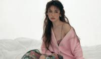Song Hye Kyo 'lột xác' sau khi ly hôn ai cũng biết nhưng táo bạo khoe ngực đầy thế này thì quả thật bất ngờ