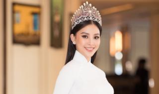 Động thái đầu tiên của Tiểu Vy khi bị chê bai đăng quang Hoa hậu 2 năm nhưng vẫn ứng xử kém