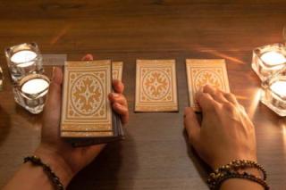 Bói bài Tarot thứ 5 ngày 16/12/2021: Mạnh mẽ dấn thân ắt đại thành công