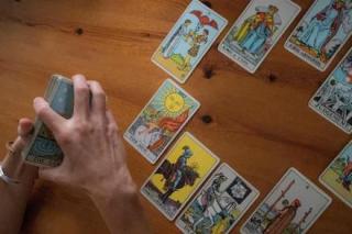 Bói bài Tarot Chủ nhật ngày 2/1/2022: Cơ hội đổi đời trong tầm tay