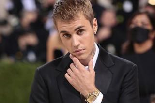 Justin Bieber làm rõ cáo buộc hiếp dâm