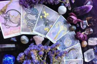 Bói bài Tarot thứ 6 ngày 22/4/2022: Tập nói không với người khác