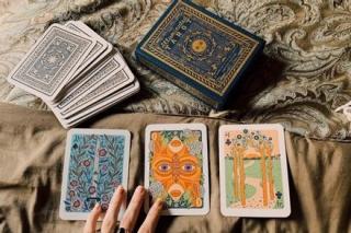 Bói bài Tarot thứ 3 ngày 10/5/2022: Vận may ập đến