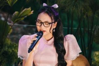 Phương Mỹ Chi hát live như nuốt đĩa, ẵm luôn 3 triệu view