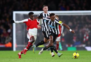 Newcastle khiến Arsenal đứt mạch thắng liên tiếp