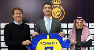 HLV Al Nassr: 'Ronaldo sẽ trở lại châu Âu'