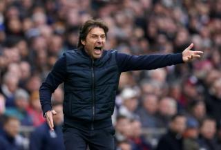 Tottenham sa thải Conte, bổ nhiệm HLV không ai ngờ đến thay thế