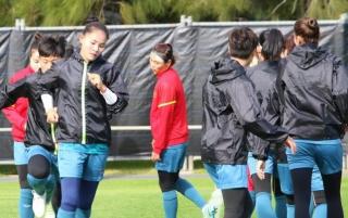 Trung vệ Chương Thị Kiều đã tiết lộ chiến thuật của đội tuyển nữ Việt Nam trước trận đấu gặp Bồ Đào Nha trong khuôn khổ World Cup nữ 2023. 