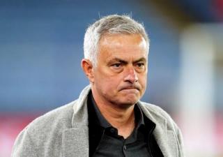 HLV Mourinho bị trầm cảm vì thất nghiệp